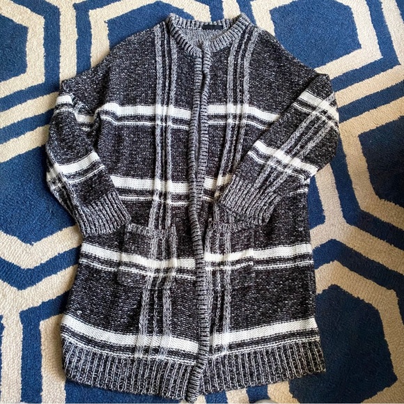 🖤 JANINA BLACK GREY WHITE LONG KNIT CARDIGAN SWEATER! - Picture 8 of 15